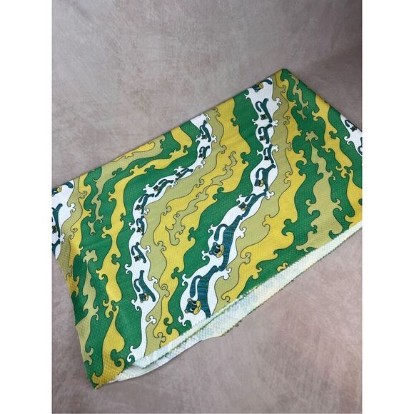 Vintage Mod MCM 1970s Psychedelic Cat Print Fabric Peter Max Style - Picture 1 of 8